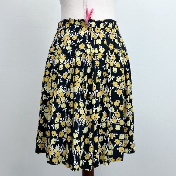 Boden Yellow Floral Pleated Pleated A-Line Skirt - Picture 6 of 9